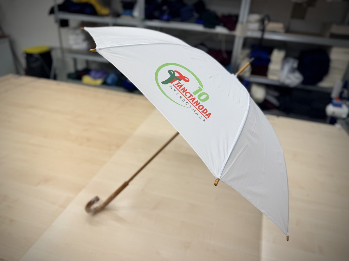 Nyomott mintás esernyő